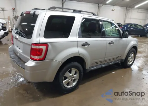 2010 Ford Escape Xlt из США, поврежденный, VIN 1FMCU9D7XAKB95166